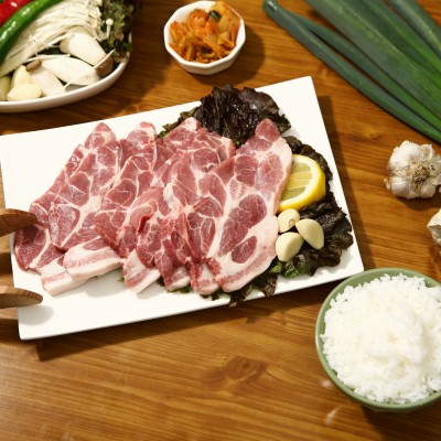 [거인황금팜] 구이용 돼지고기 냉장 목살 500gX2팩(1등급이상)