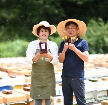[파천 농산] 신나무(고로쇠)꿀 2.4kg 가림양봉