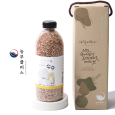 [농부플러스] 국산 수수 수수쌀 900g 1병선물세트