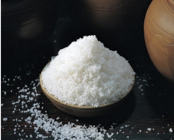 쌀아지매 국산 천연미네랄 구운천일염 구운고운소금 요리용 굵은소금400g